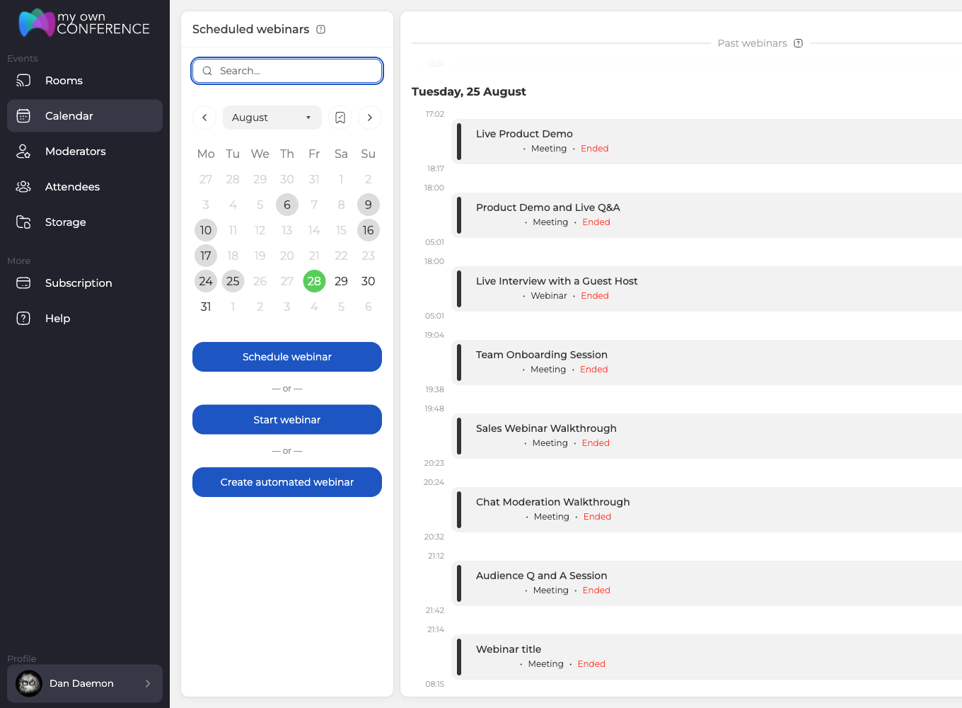 Розділ «Календар» у панелі, під календарем кнопка Create automated webinar
