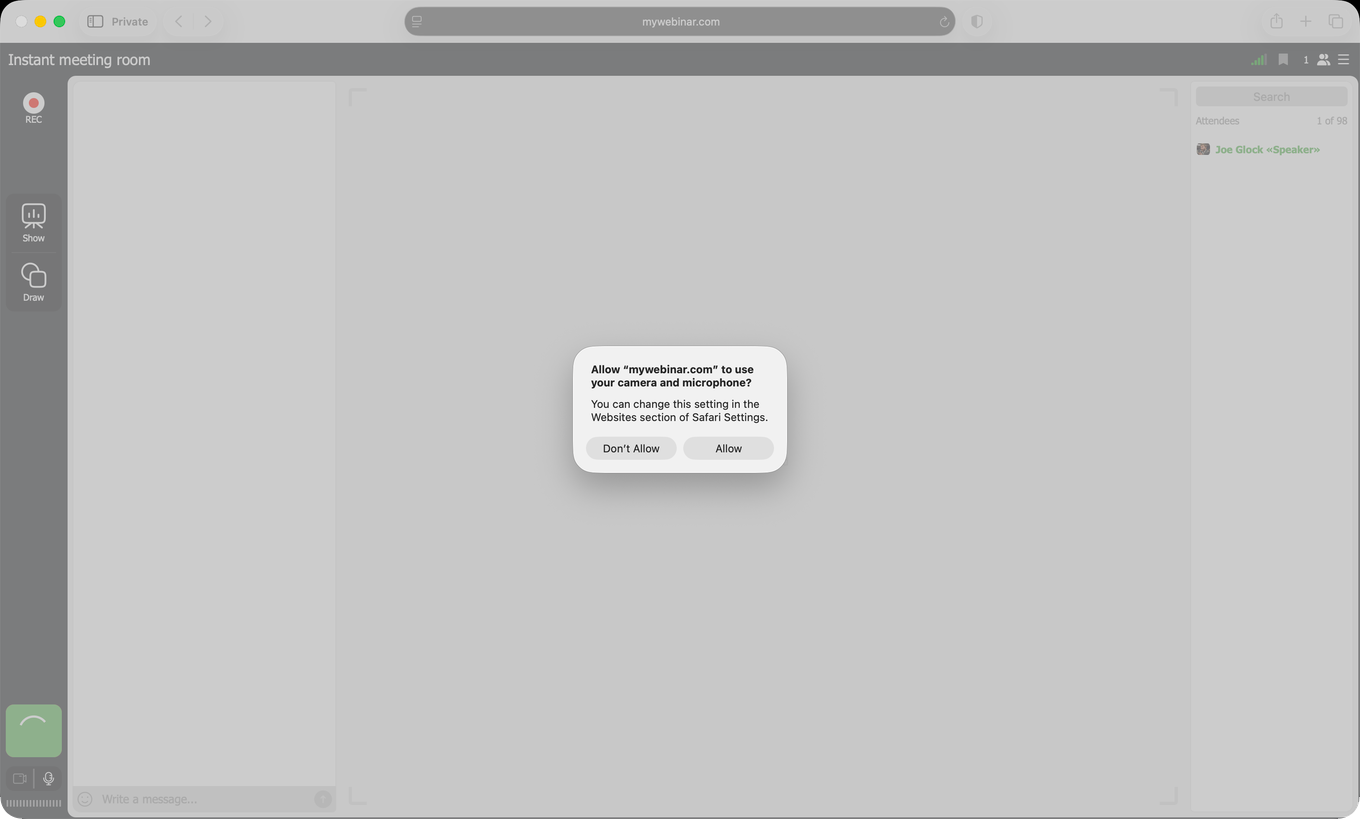 Safari fragt, ob mywebinar.com Kamera und Mikrofon nutzen darf
