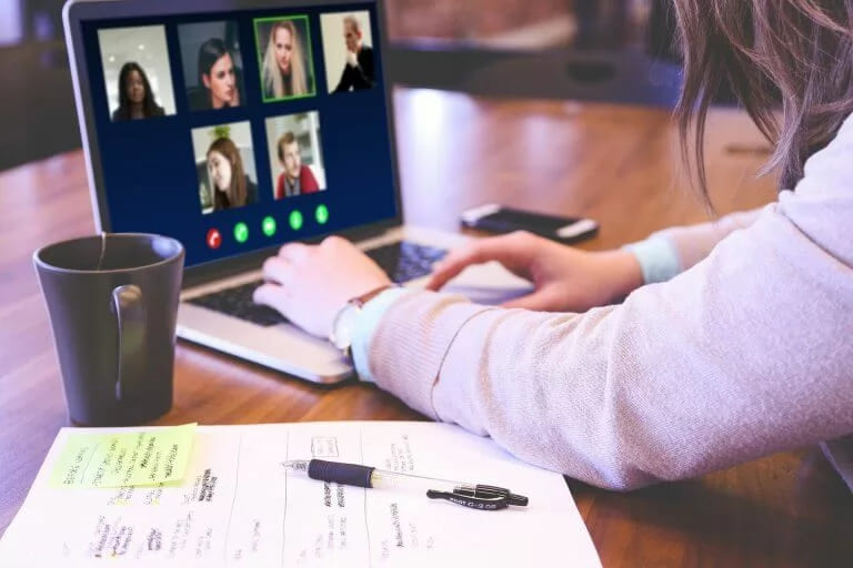 Webinary wspierają specjalistów w rozwoju marki osobistej i zwiększaniu zarobków